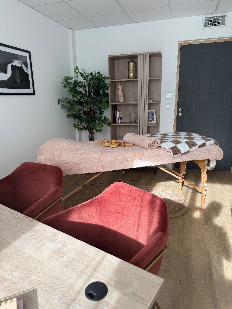 photo cabinet NAYAMÉ