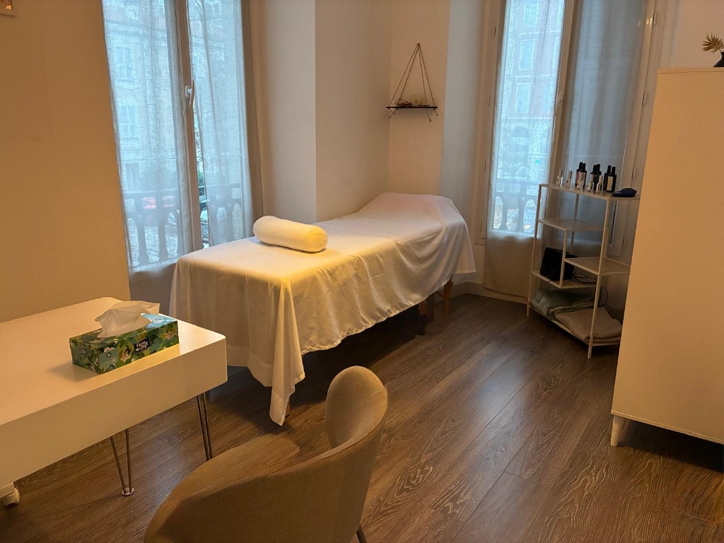 photo cabinet Carolyn Roueche