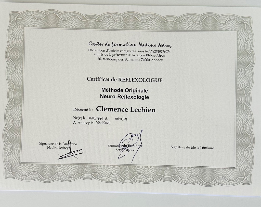 photo diplome L’univers de Clémence