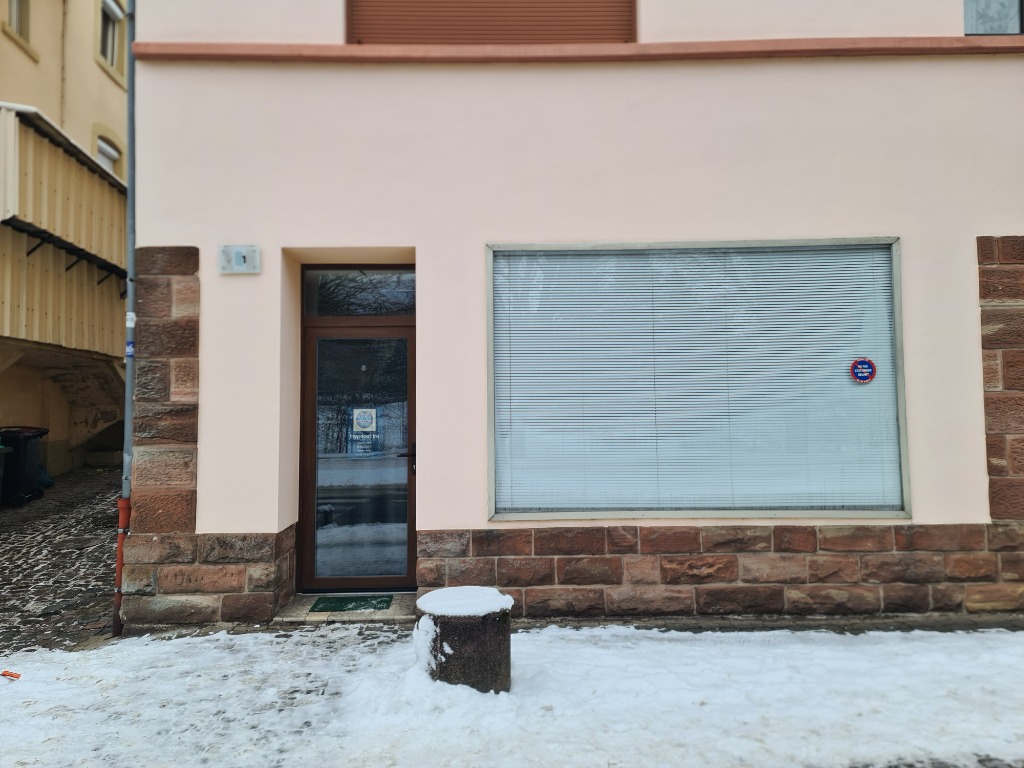 photo cabinet Alexandre Bruder