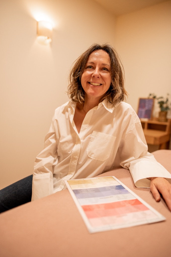 photo portrait Caroline Cesa - Kinésiologue Certifiée