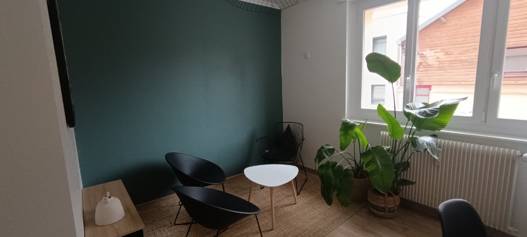 photo cabinet Guichard Karine