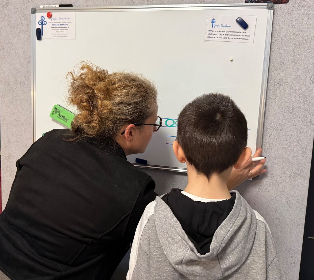 photo seance Stéphanie Desvaux - Graphopédagogue