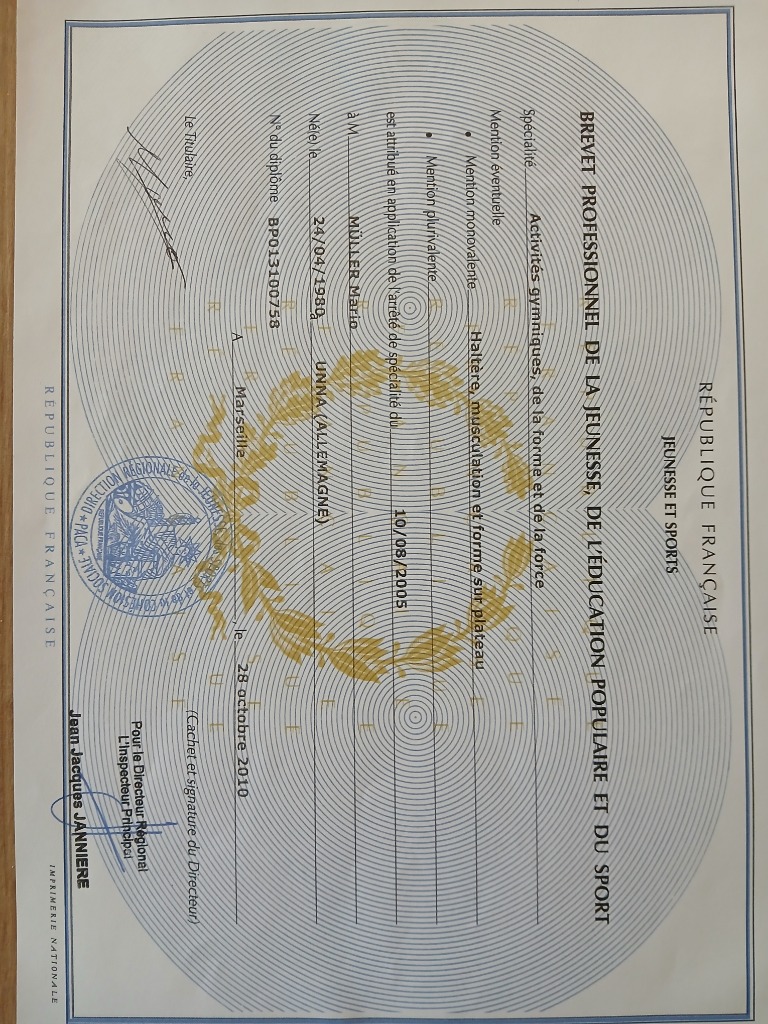 photo diplome Mario MULLER coach sportif