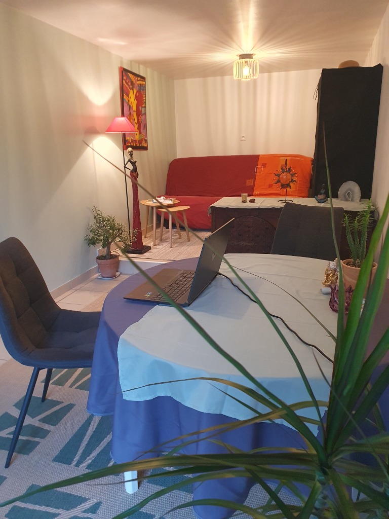 photo cabinet Maud Germain Gestalt Praticienne 