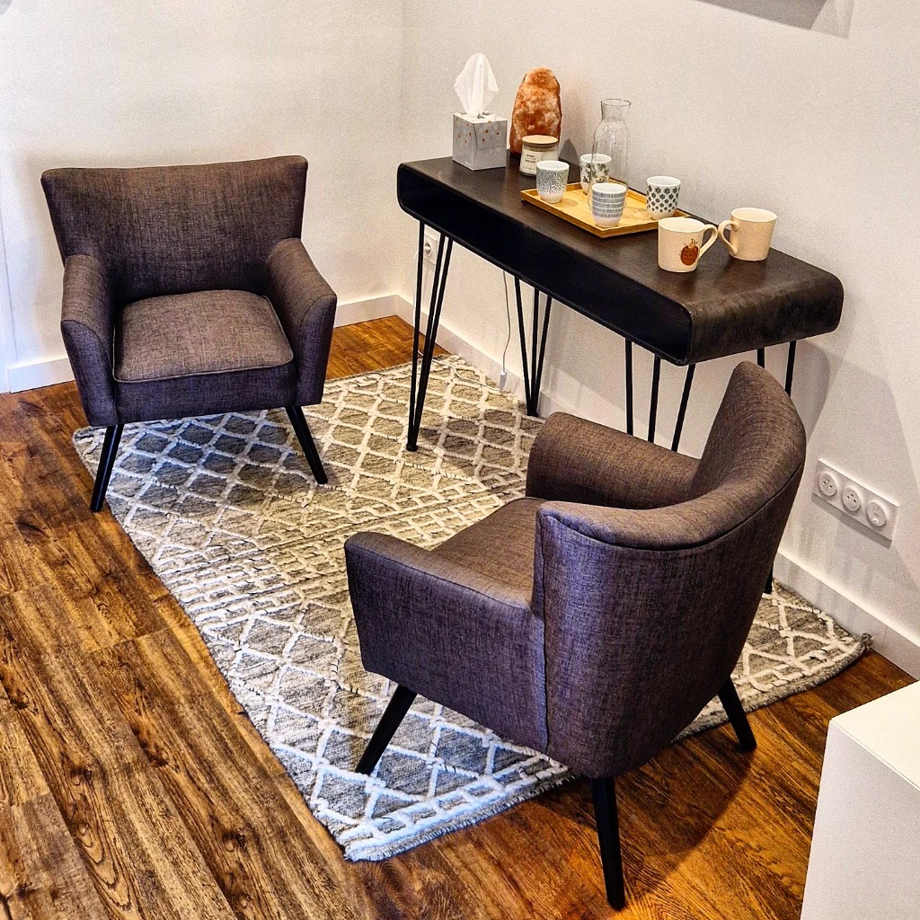 photo cabinet Julien Nauroy