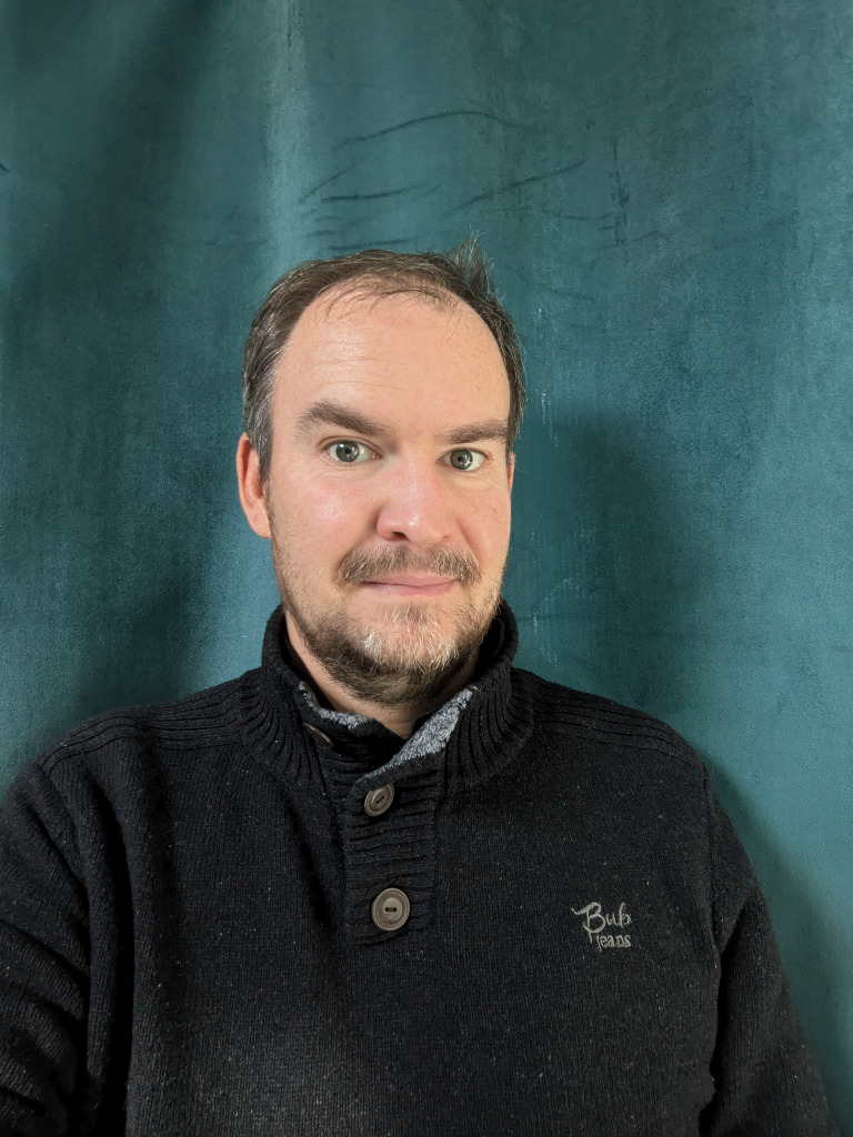 photo portrait THOMAS GUEGUEN