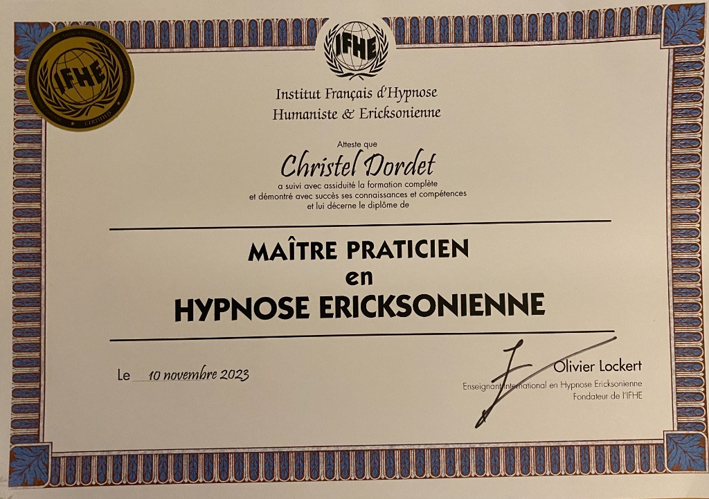 photo diplome Christel Dordet