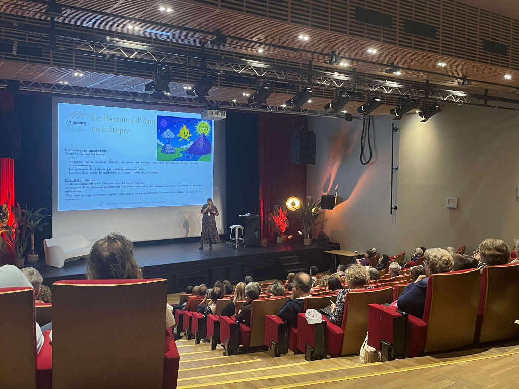 photo activite Elodie DUMEE l’ECLAIREUSE