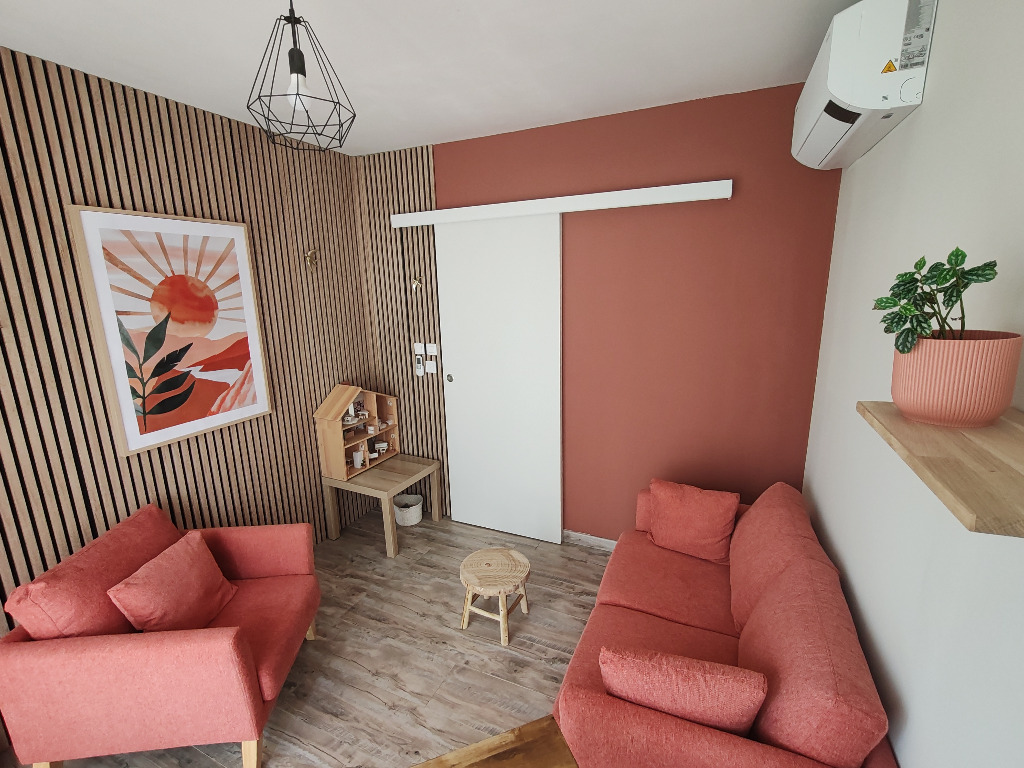 photo cabinet Nora BERNARD