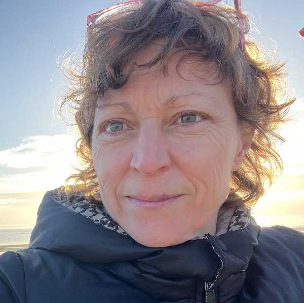 Noëlle RIBY - Crâneuse & Cætera