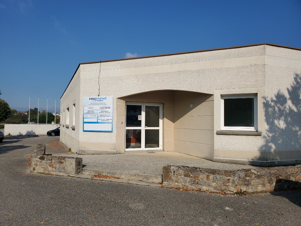 photo cabinet Amélie Zert