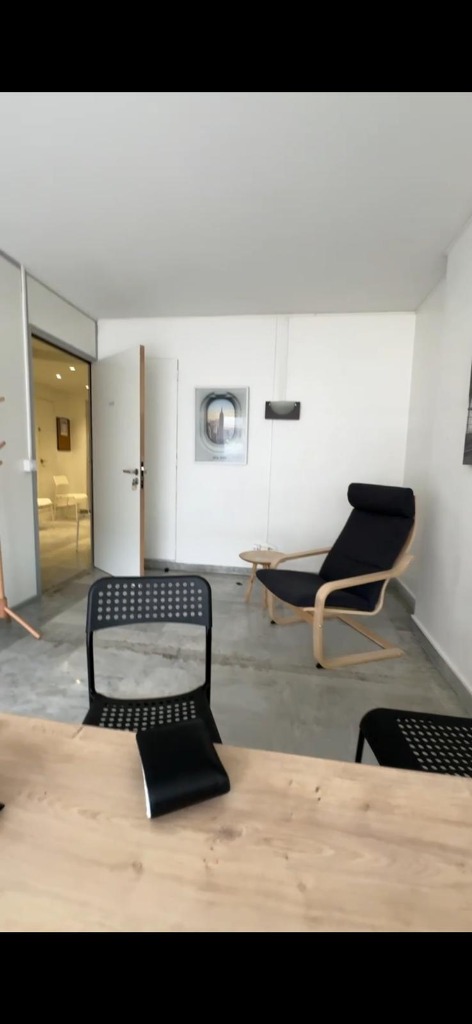 photo cabinet Jacques Levy