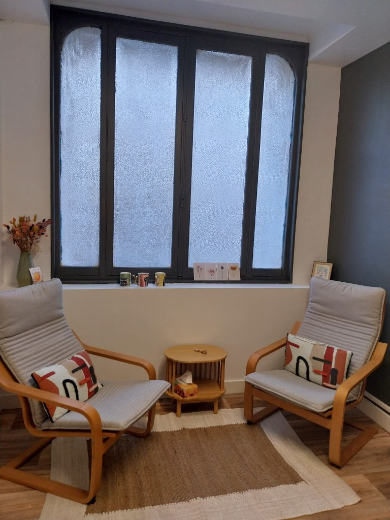 photo cabinet Patalagoity Ti-Maï 