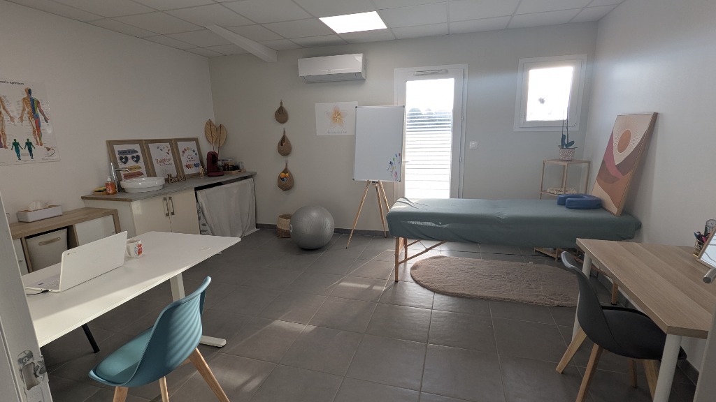 photo cabinet Mélissa DE CHADIRAC Ergothérapeute