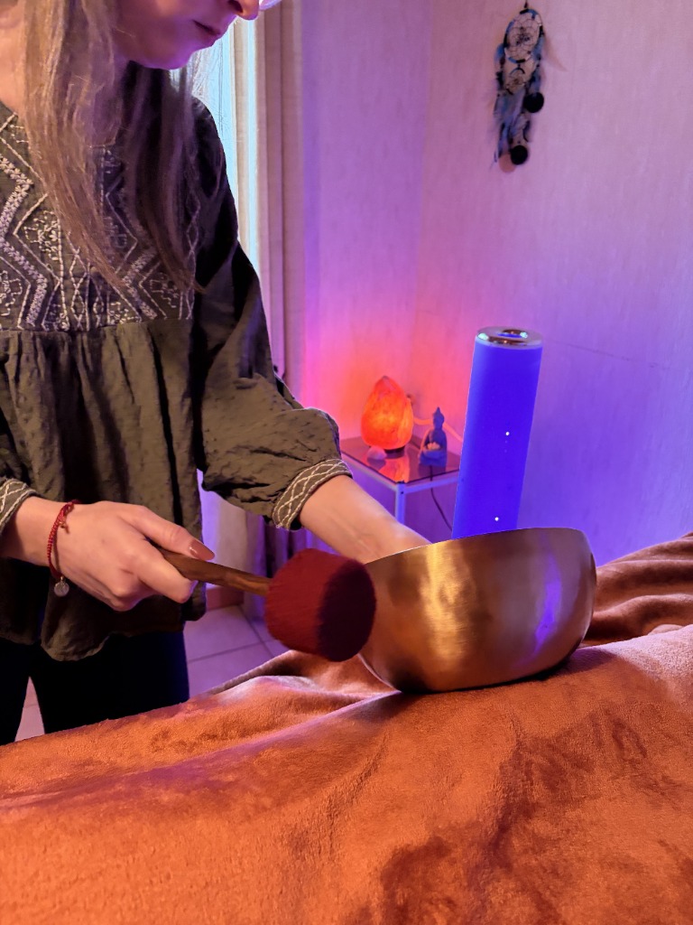 photo portrait Laura Coniasse - La Voix des Métamorph’OSEs