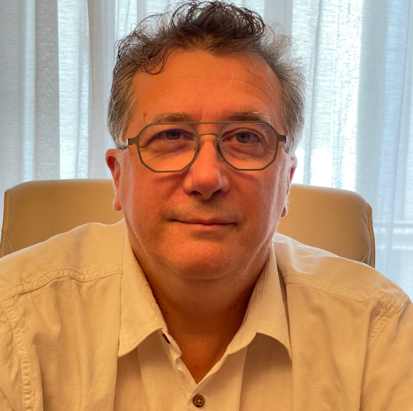 Pascal Pascal LAUNAY