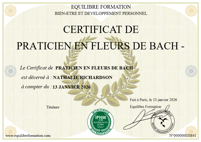 photo diplome Nathalie le Bien Etre au Coeur de Soi
