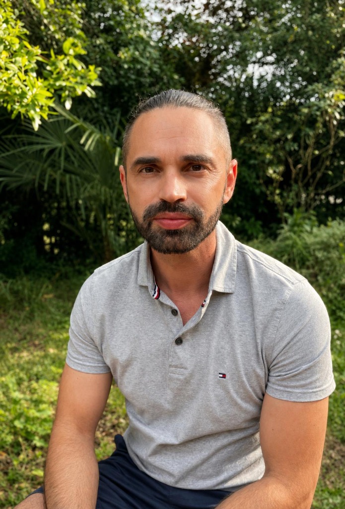 photo portrait Julien Miecaze