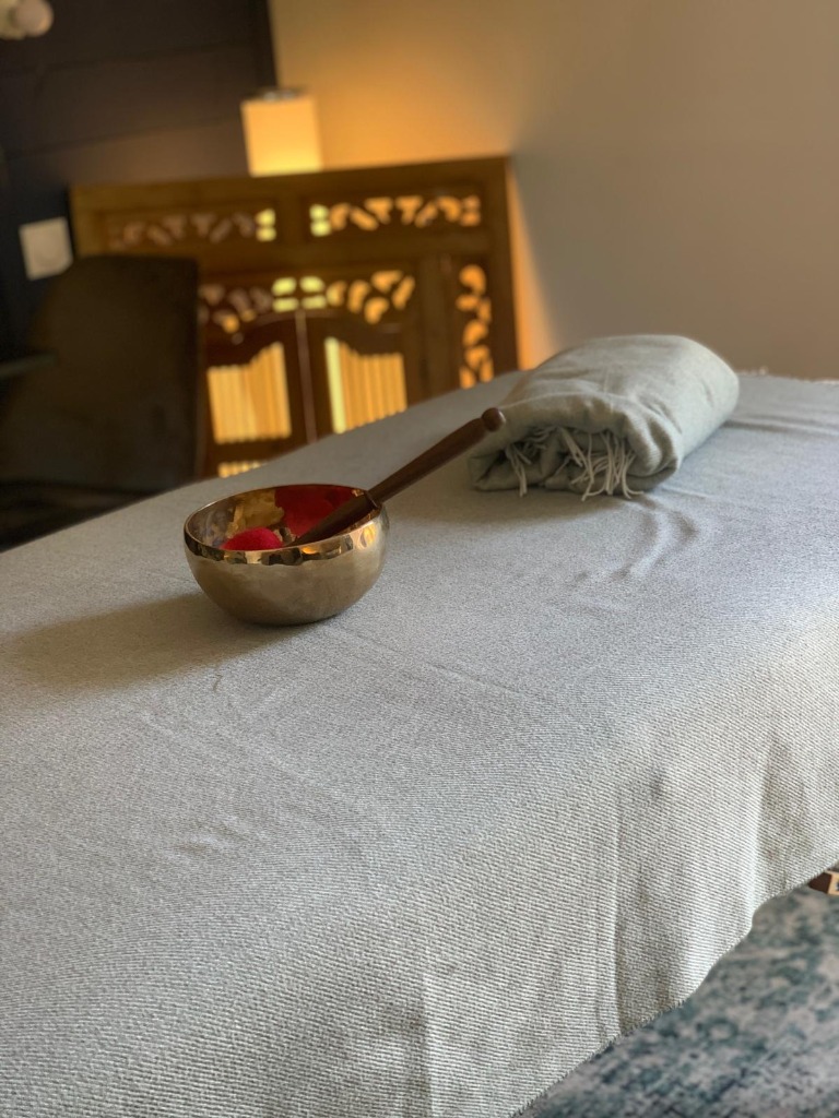 photo cabinet Les mains de siyana