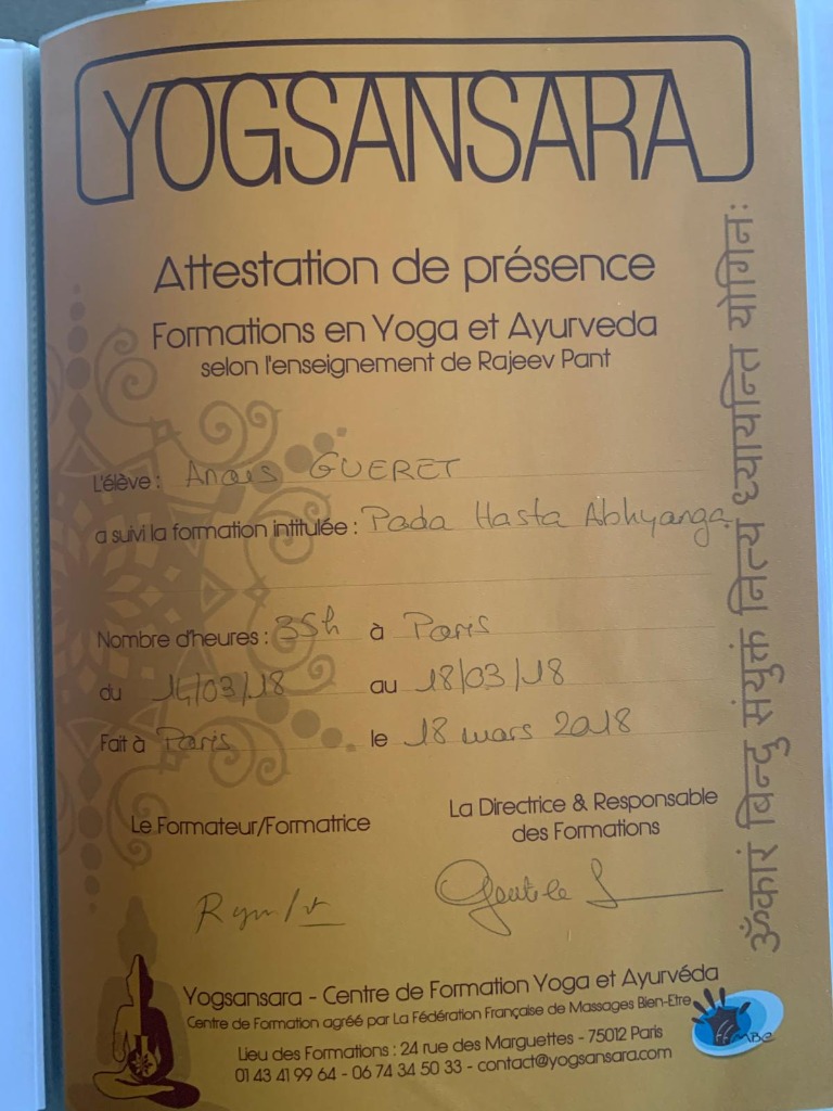 photo diplome Les mains de siyana