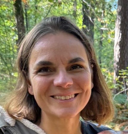 photo portrait Marie-Dominique Joly. TCC et Art-thérapie