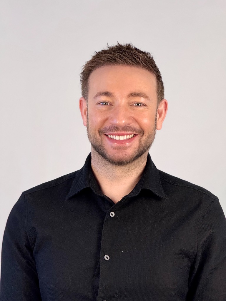 photo portrait Hypnose Ericksonienne Nice – Gestion de la Douleur