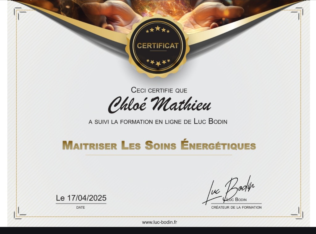 photo diplome Chloé Mathieu