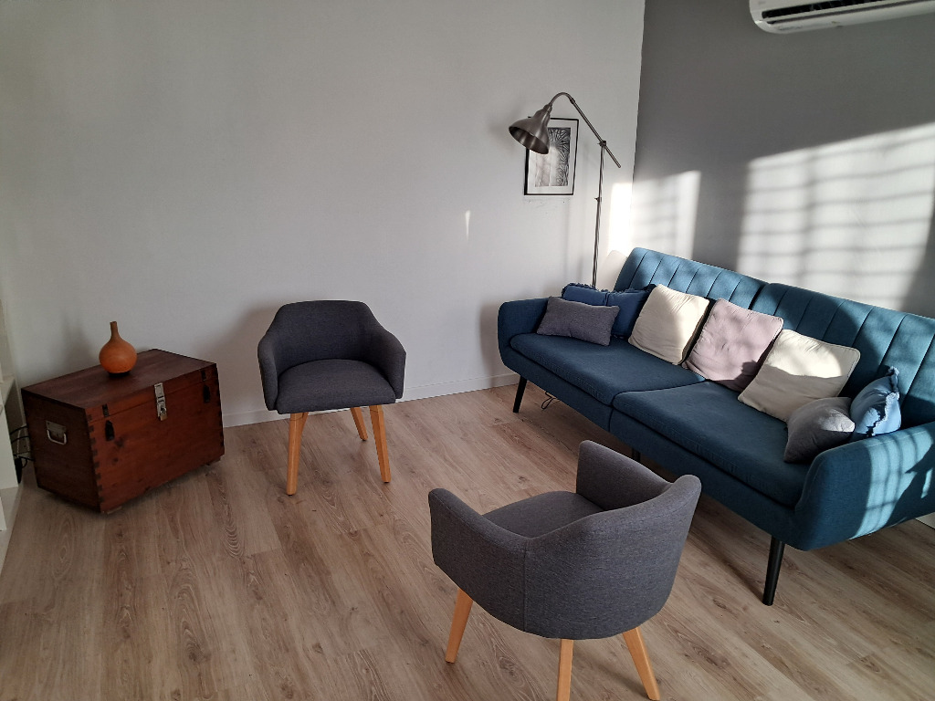 photo cabinet Ursula Maurer