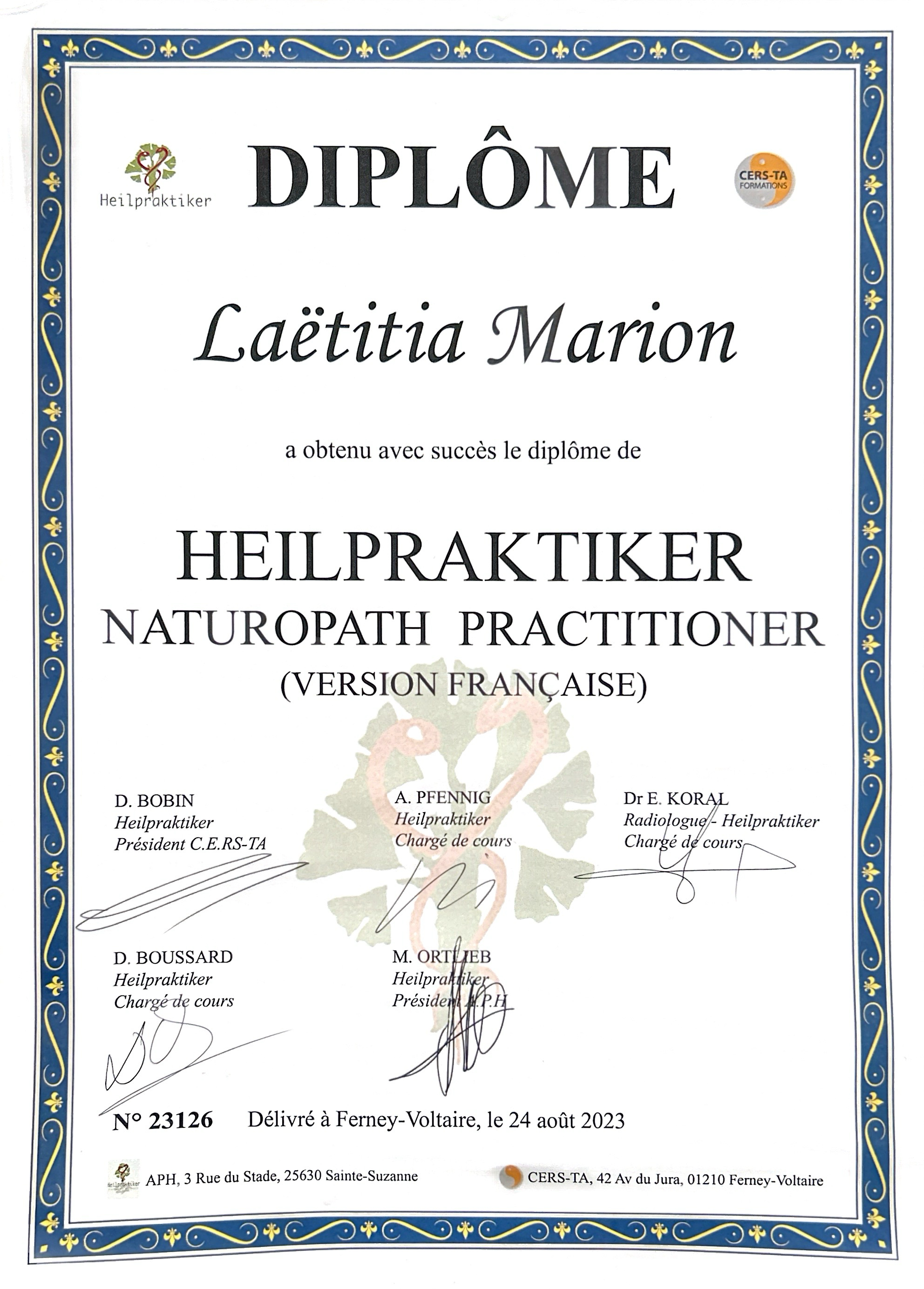 photo diplome Laetitia MARION