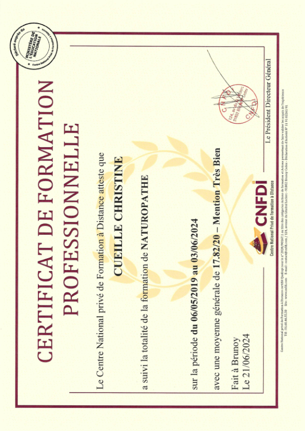 photo diplome Christine Cueille Au Cœur de Soi