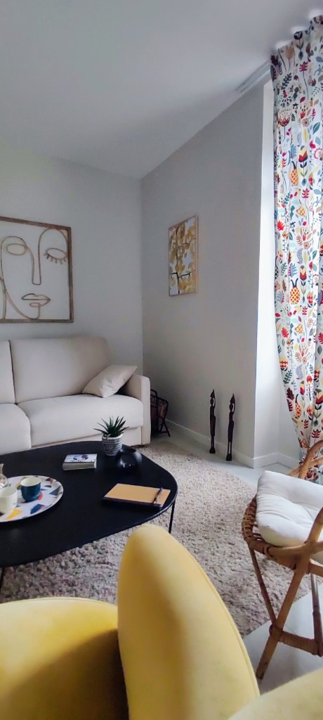 photo cabinet Valérie AMIAND