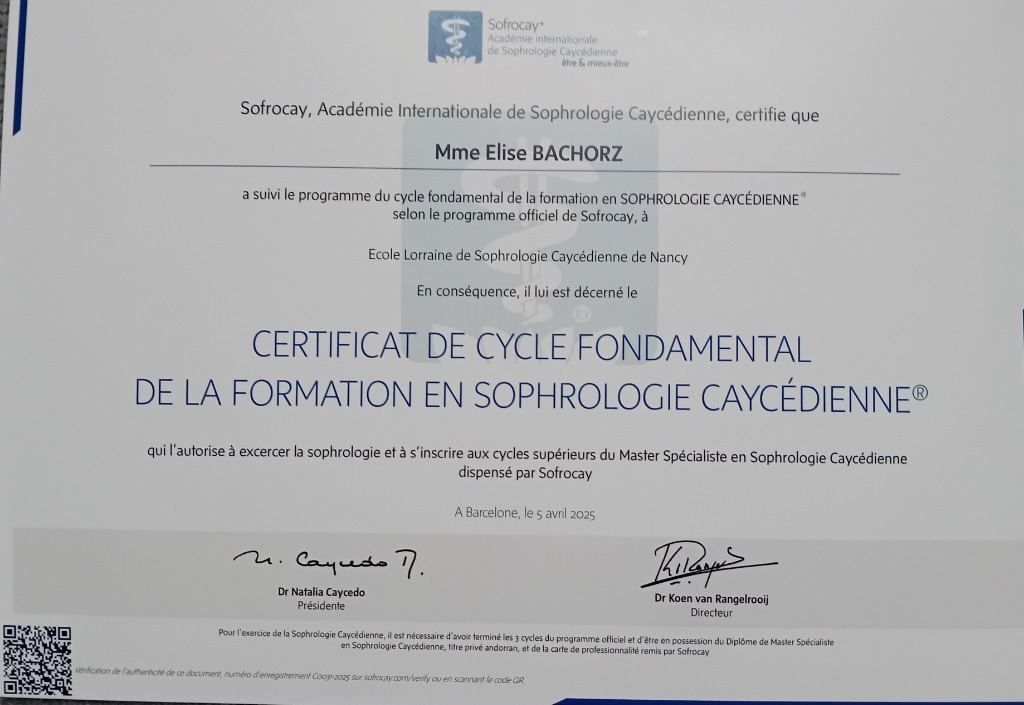 photo diplome Elise Bachorz