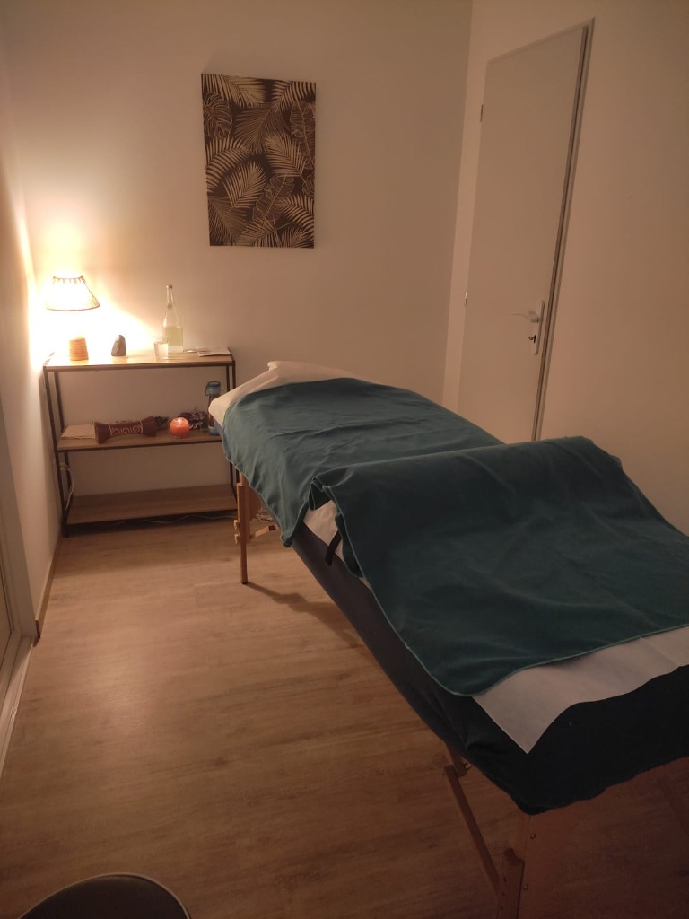 photo cabinet Olivia - Drainage manuel Bien-être