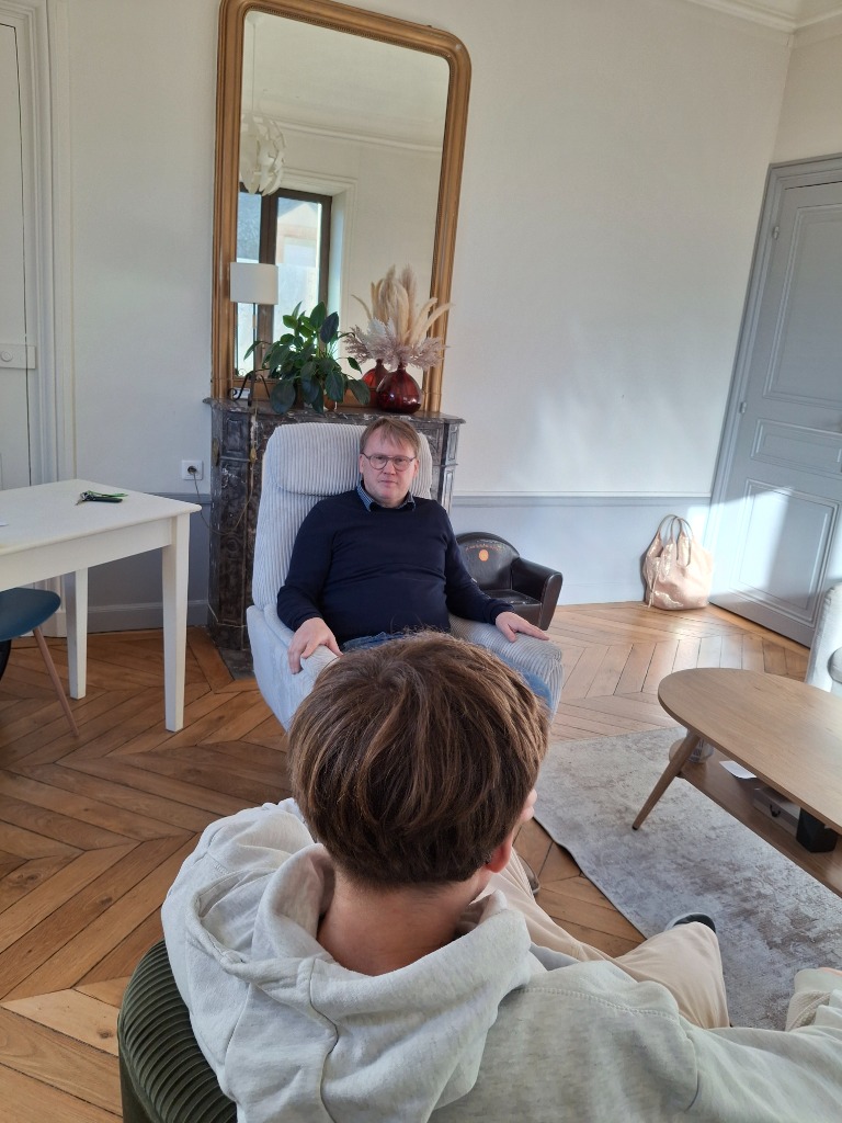 photo seance Yann VANWYNENDAELE Thérapeute couple,famille,indiv