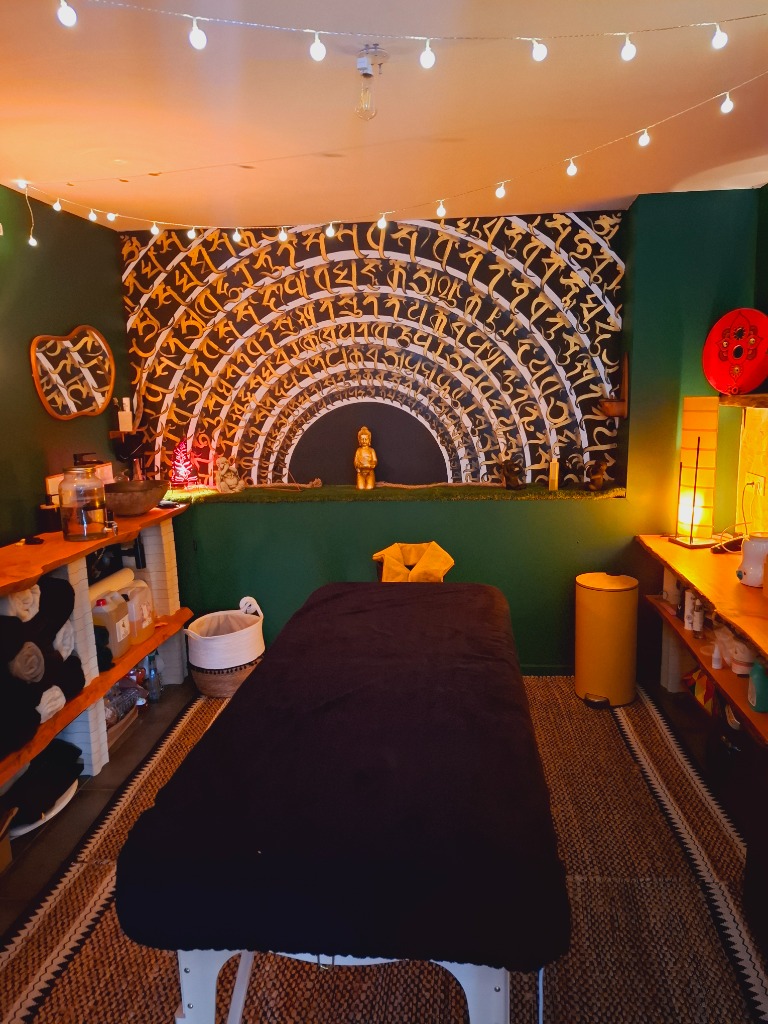 photo cabinet La Main du Boubbha