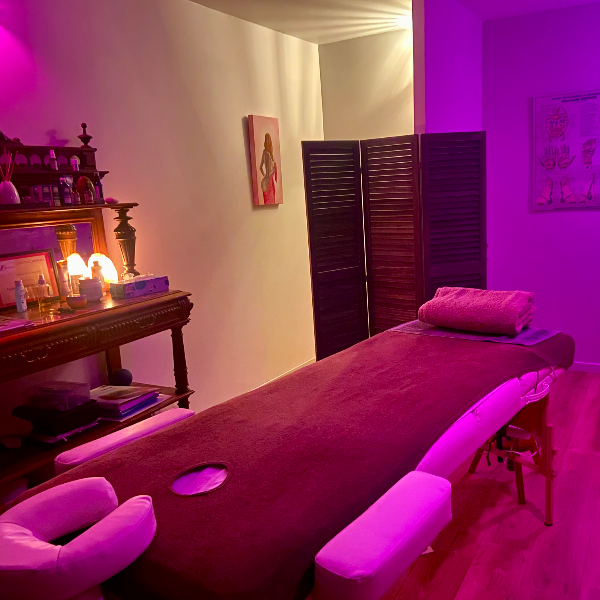 LE BIEN ÊTRE ENTRE MES MAINS Massages bien être