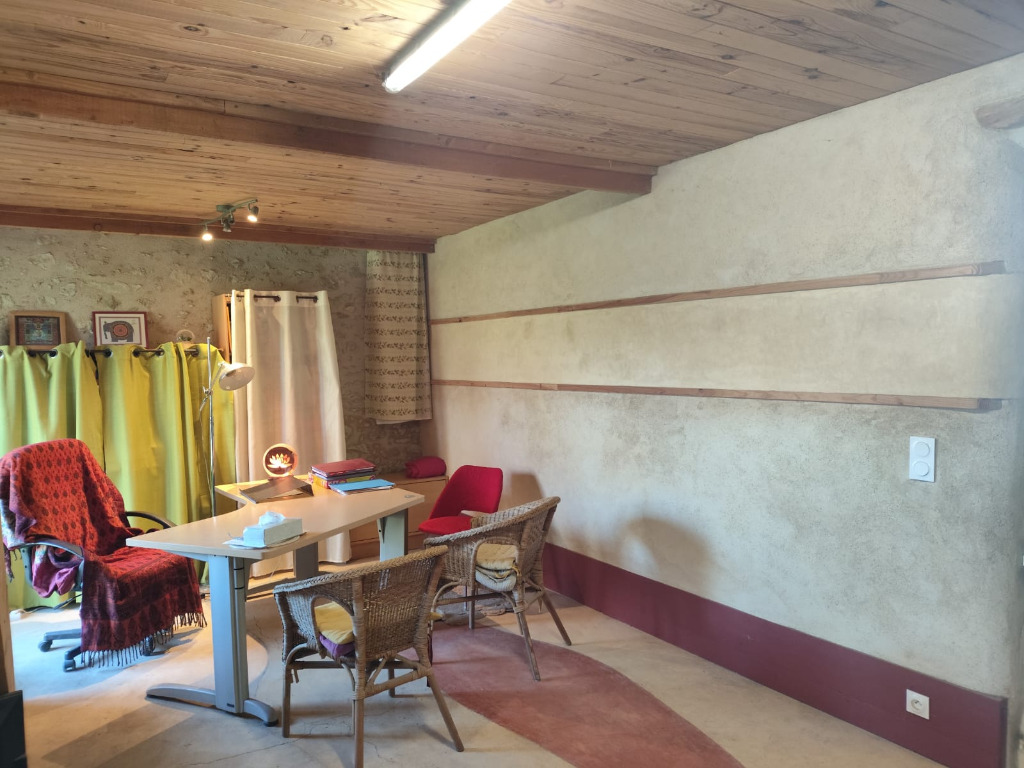 photo cabinet Elisabeth COSTEDOAT