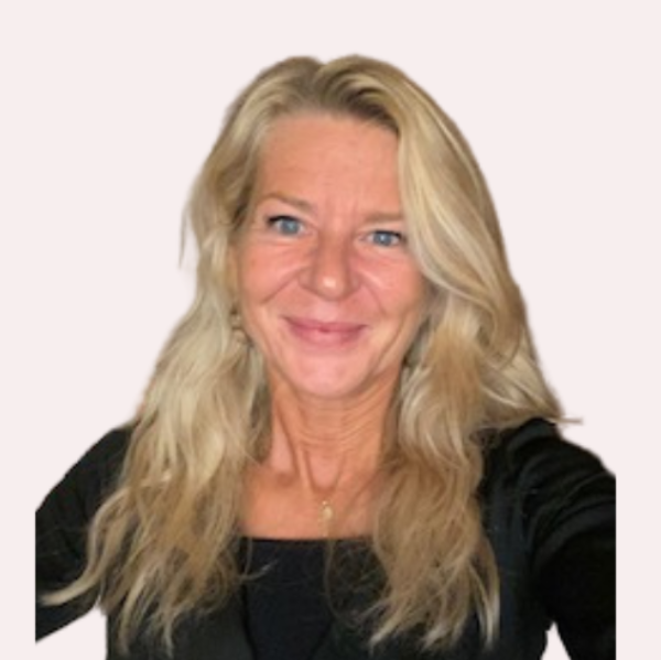 Alexandra Chivaleck Diemunsch