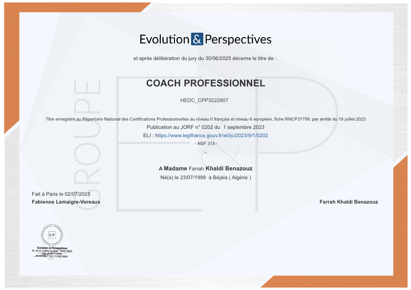 photo diplome Farrah Khaldi Benazouz