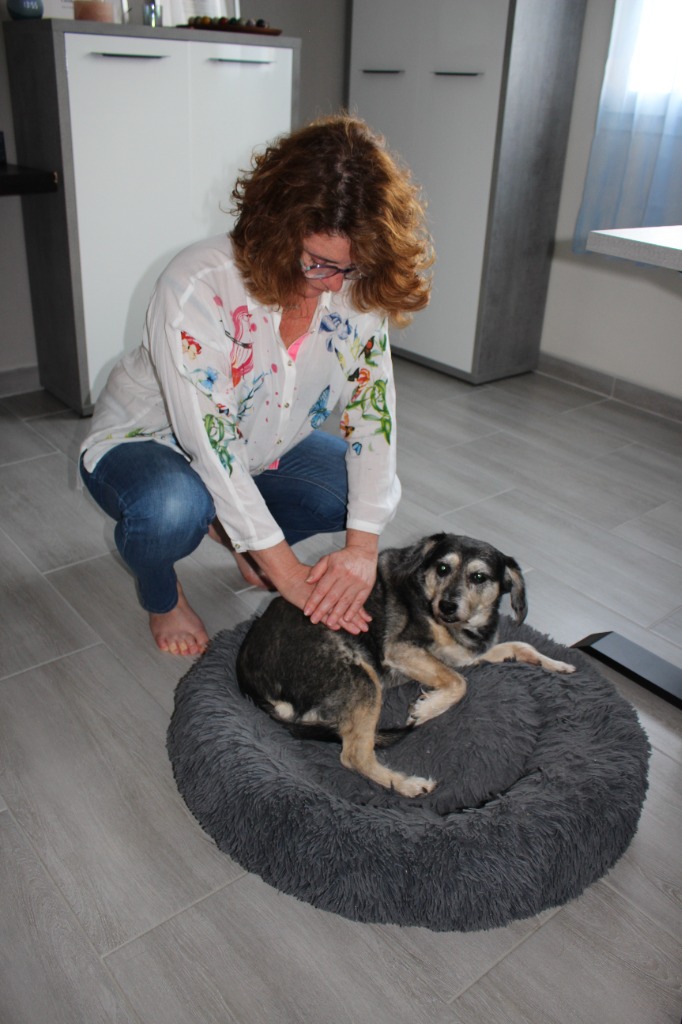 photo seance Isabelle Erlacher - Les mains de Mira