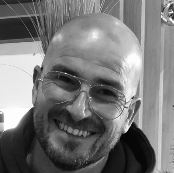 Samuel James Magnétiseur/ Rebouteux/ Acupression