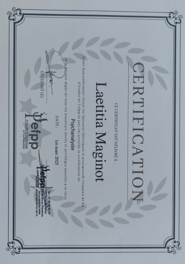 photo diplome LAETITIA MAGINOT