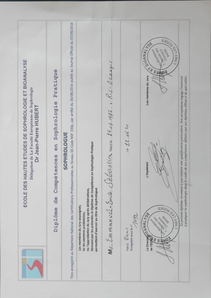 photo diplome Sébastien Émmanuel-Émile