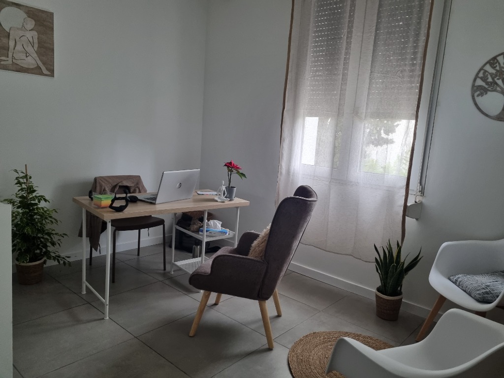 photo cabinet Sophressens  Christelle Capelle EI