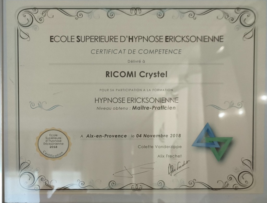 photo diplome Crystel Ricomi