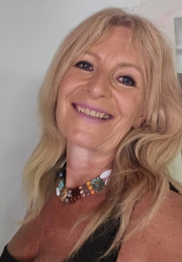 photo portrait WAT PHO WELLNESS