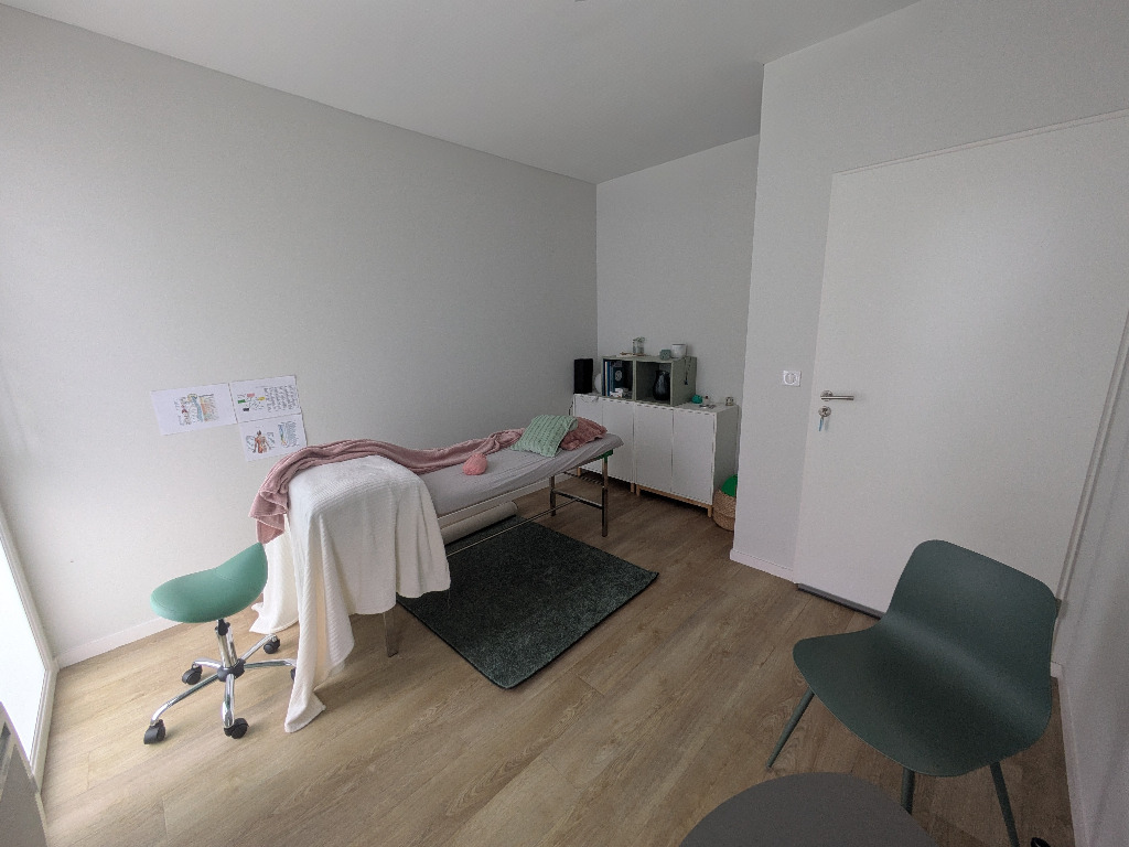 photo cabinet LUCIE MARTINEAU    