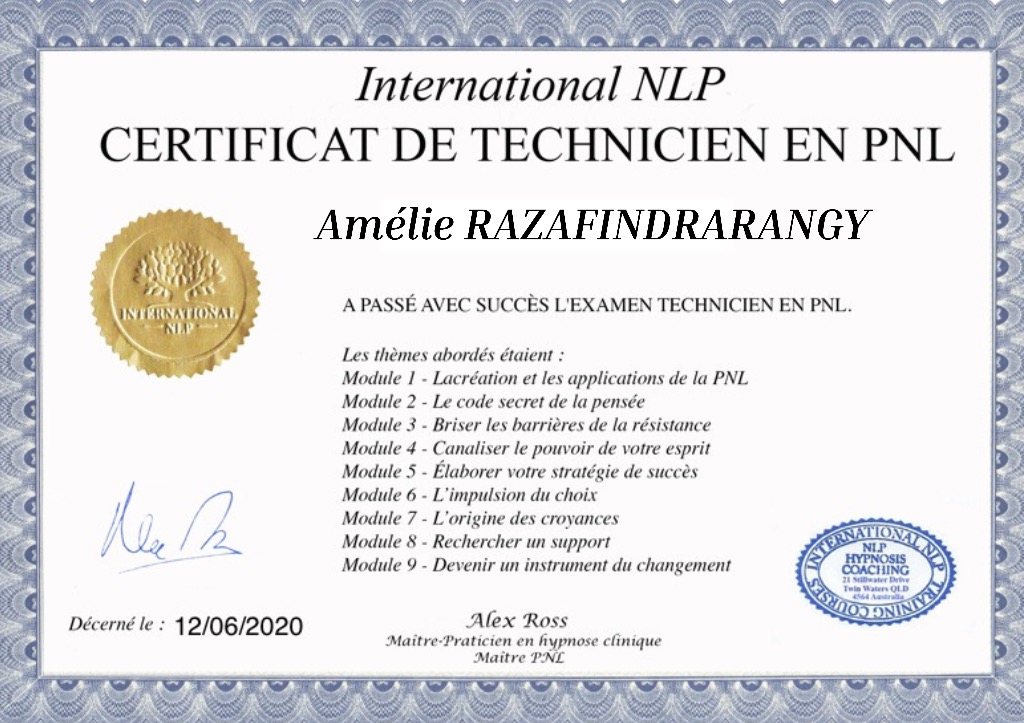 photo diplome Amelie RAZA