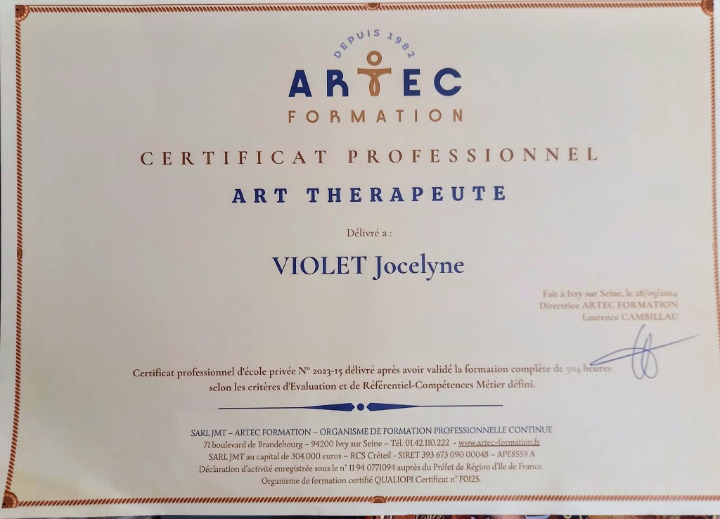 photo diplome Violet Jocelyne